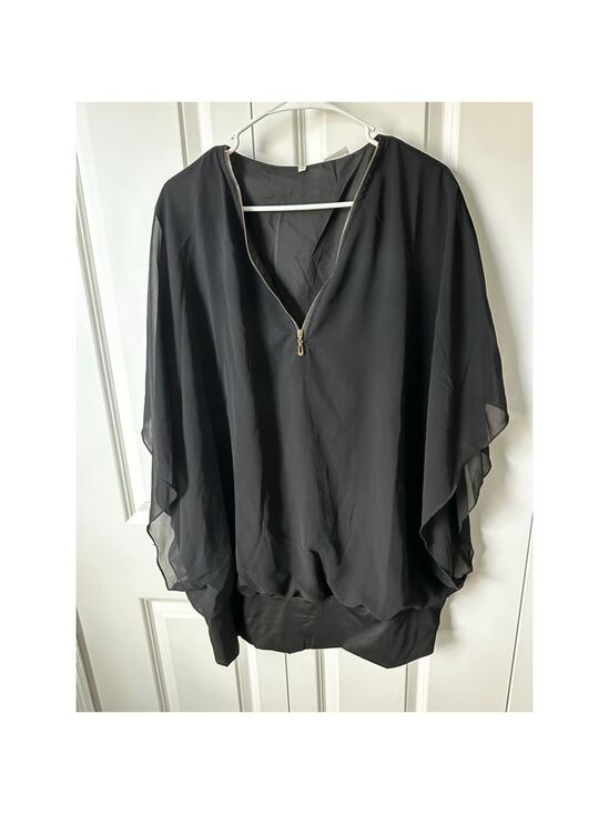Unbranded Tops - Black Blouse 5X